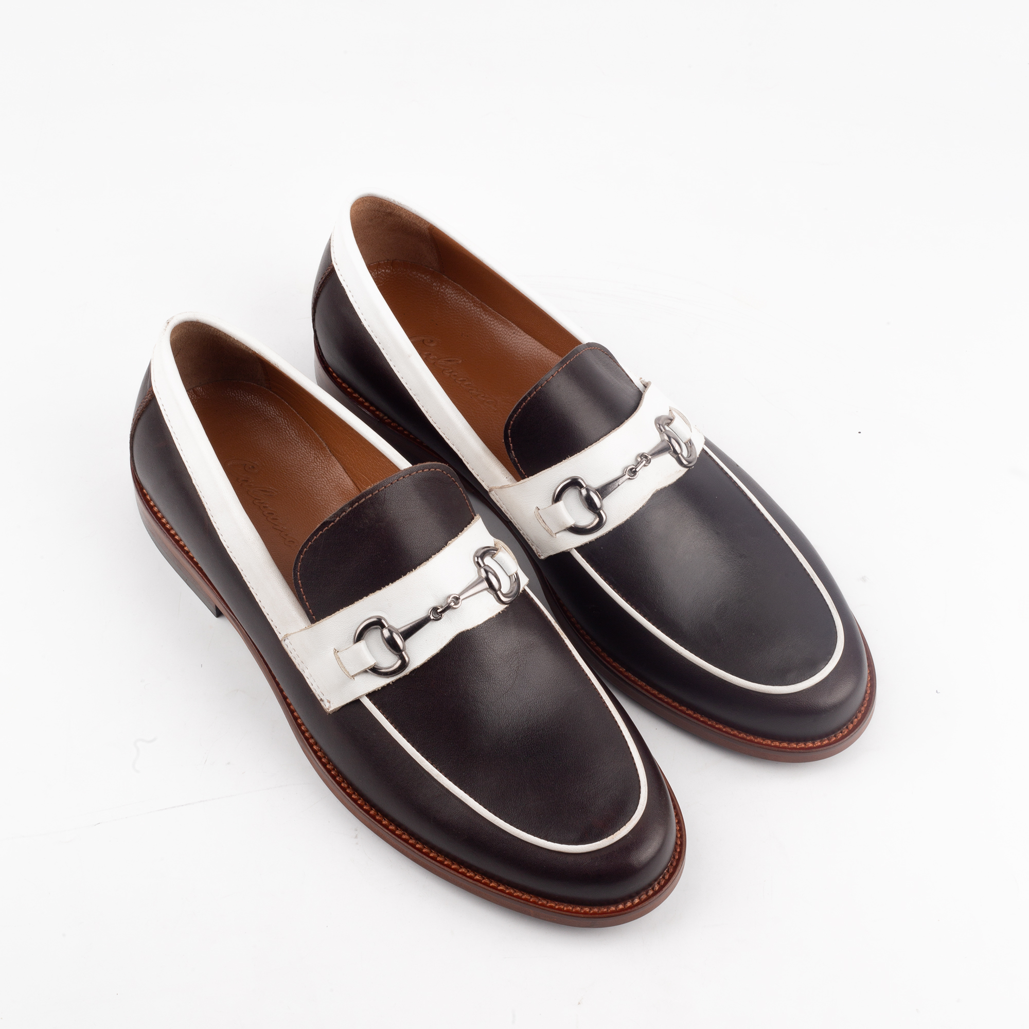 Elegant Two Tone Brown & White Leather Loafers for Men Classic Style with Modern Detailing.(V52-73) - Image 2