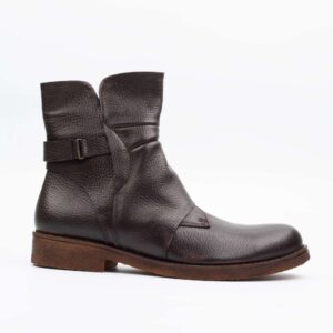 Calvano Men's Brown Leather Boots - Rugged Style Meets Superior Comfort for All-Day Wear (E42)