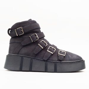Stylish and Comfortable Buckle Strap Platform Boots for Every Occasion (E17752)