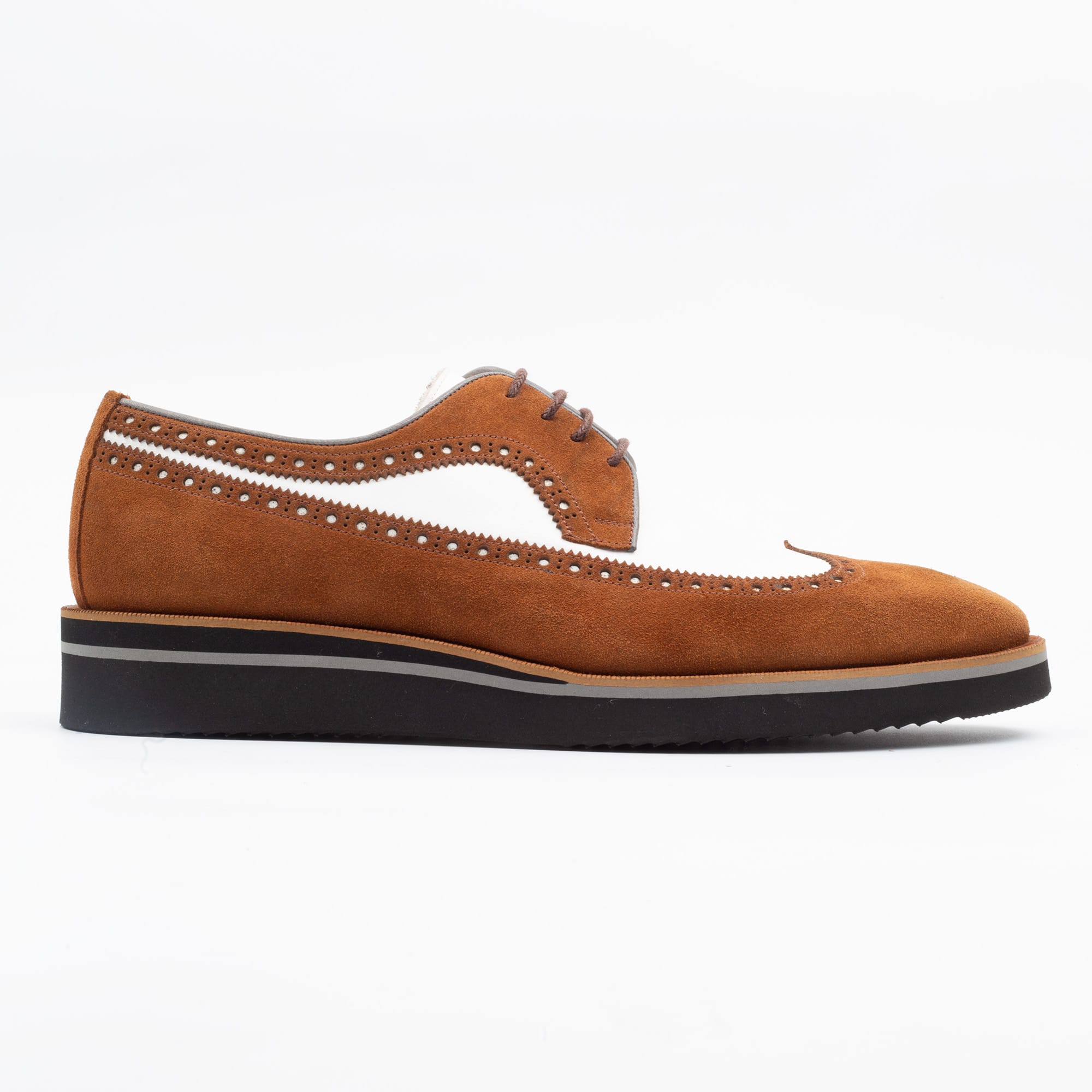 Brown and White Suede Wingtip Shoes - Timeless Elegance with Modern Design (V2-14)