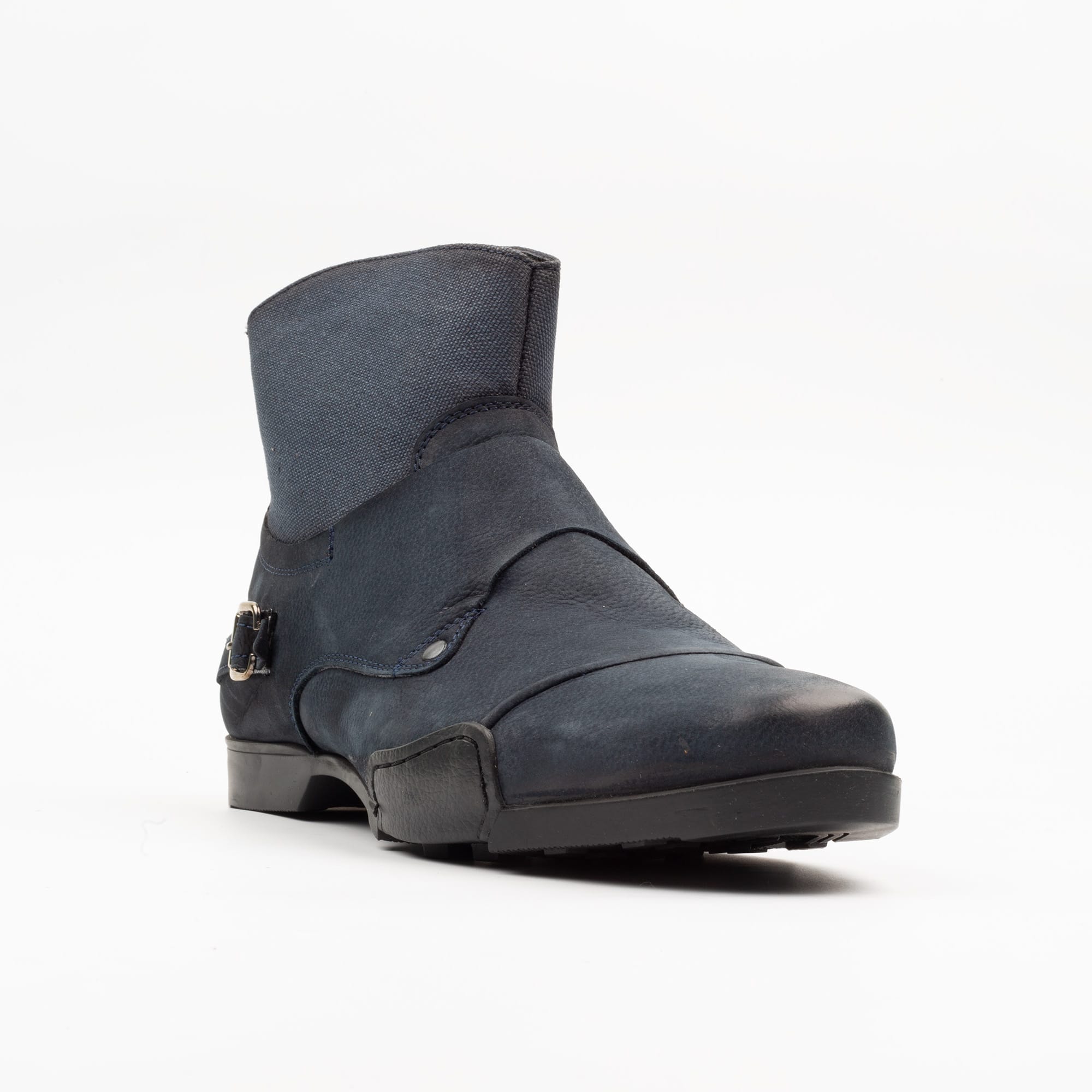 Men's Rugged Ankle Boots Durable and Stylish Footwear for Outdoor Adventures (544571) - Image 4