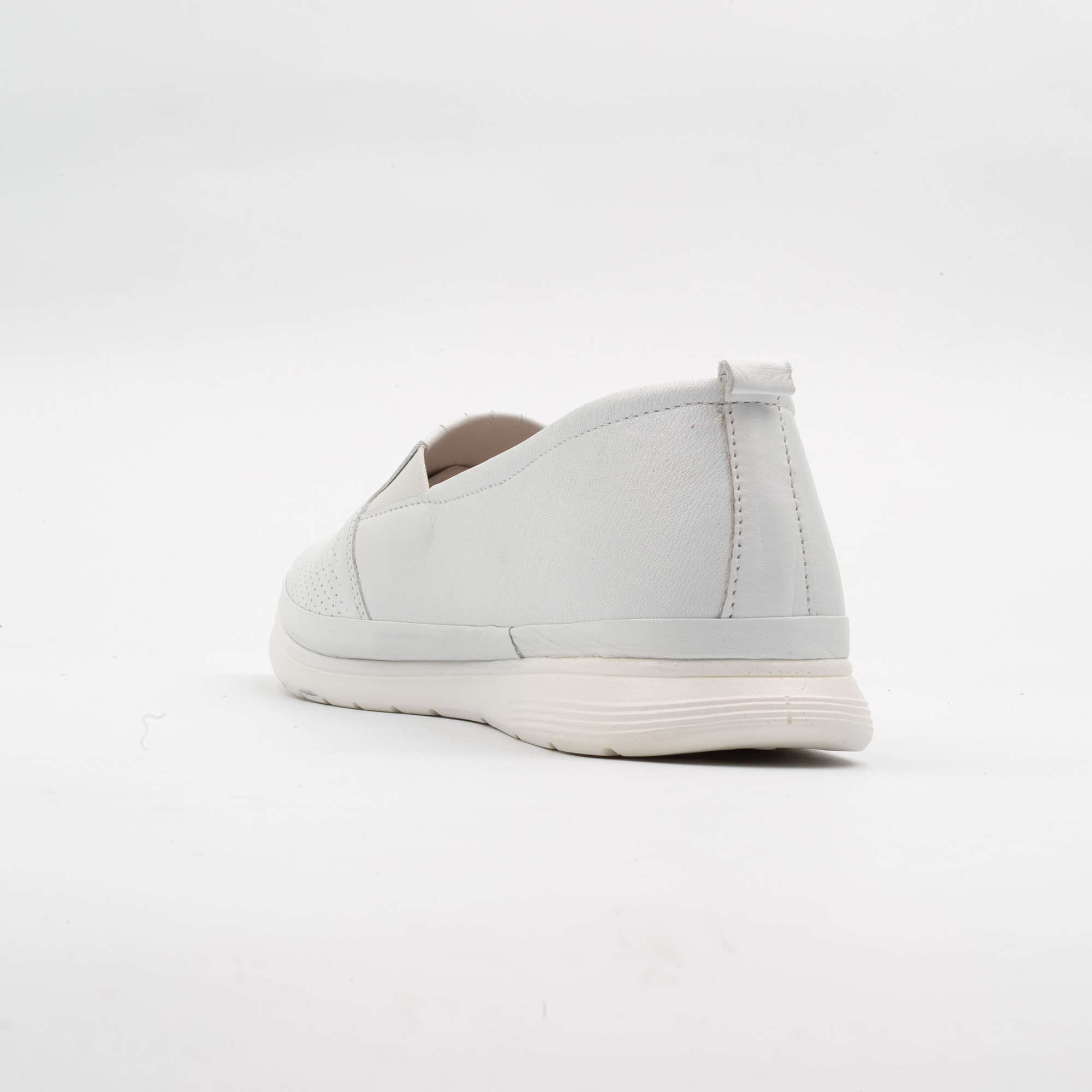 Stylish White Slip-On Loafers for Women Comfortable and Versatile Casual Shoes (M5003) - Image 6