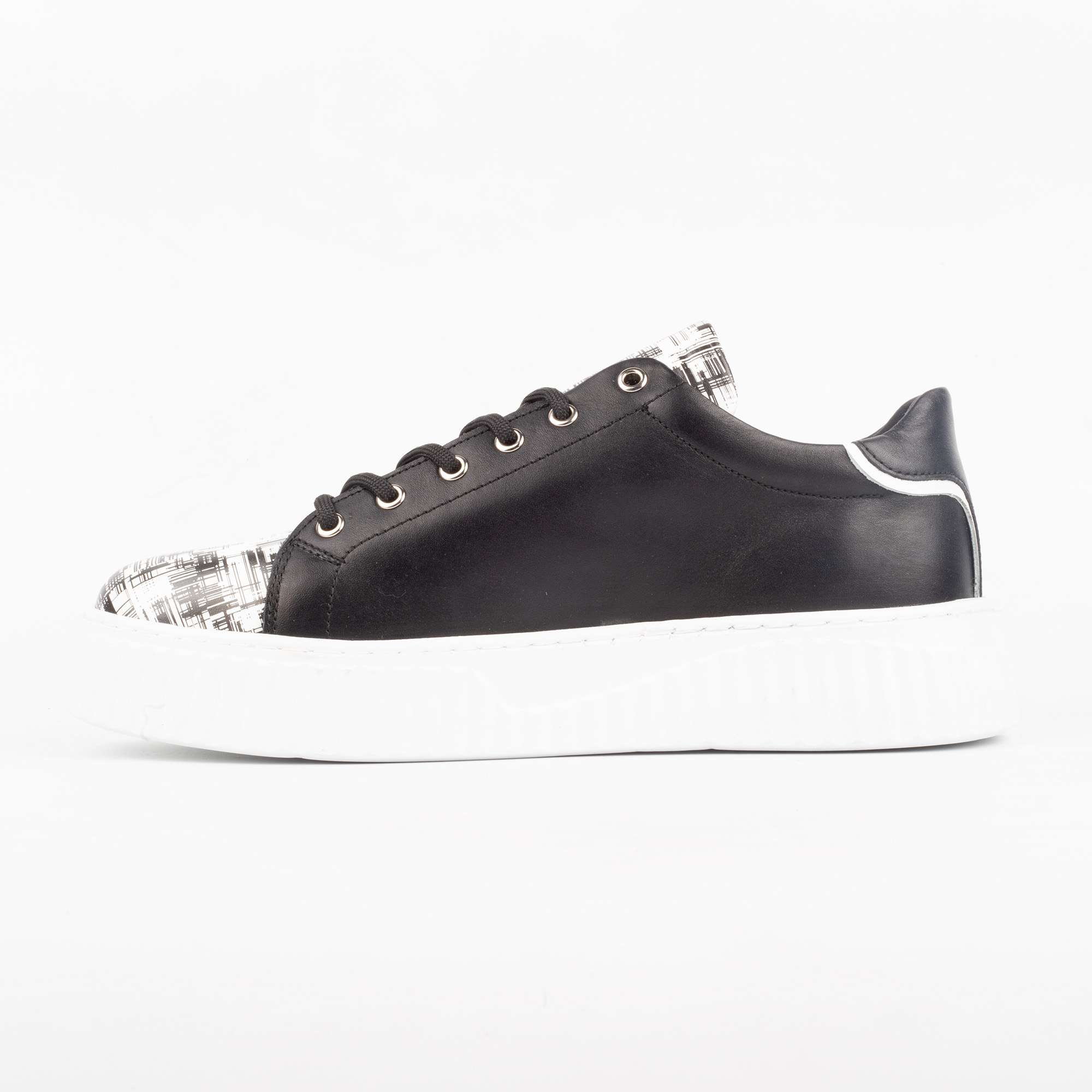 Black Leather Sneakers with Patterned Toe Cap – Stylish and Comfortable Footwear for Every Occasion (E17309) - Image 5