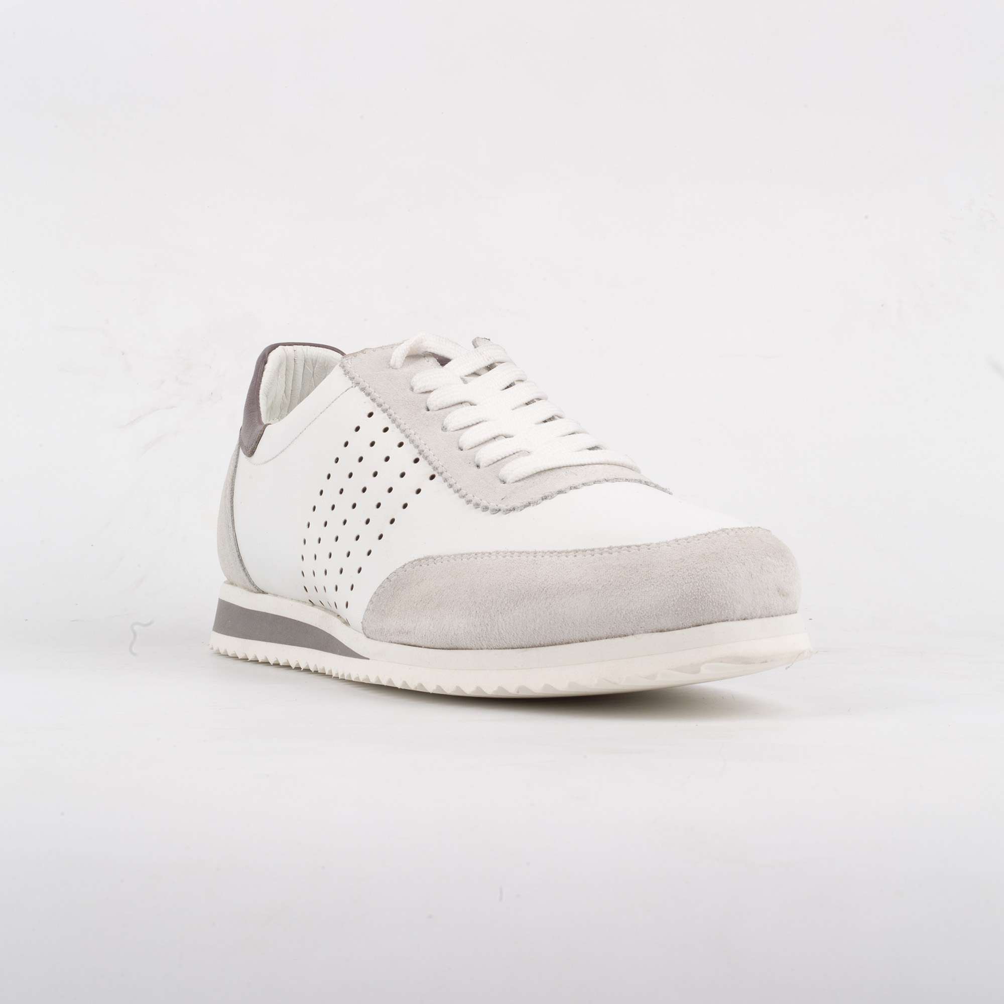 White Suede Leather Sneakers – Minimalist & Sophisticated Comfort for Everyday Wear (M11108) - Image 4