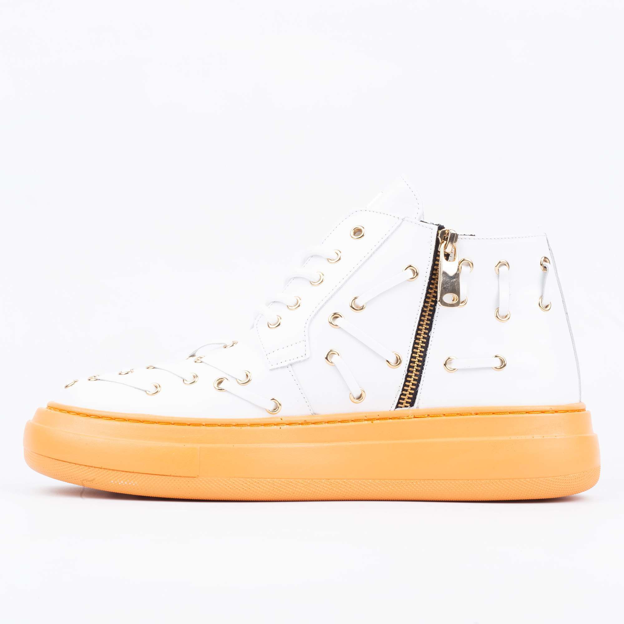 White Studded High-Top Sneakers with Orange Soles – Bold Streetwear with a Pop of Color (E19624) - Image 4