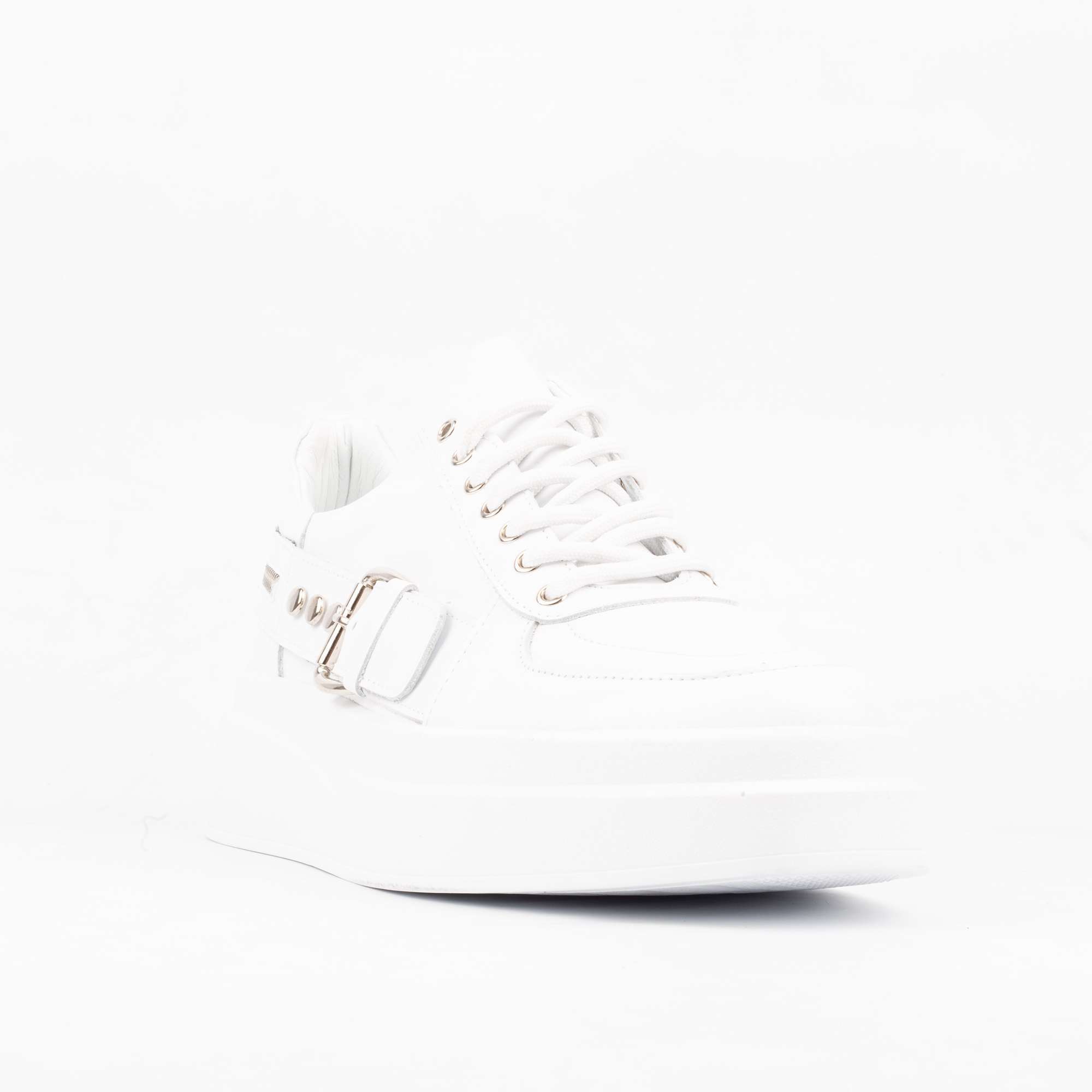 White Leather High-Top Sneakers – Minimalist Design Meets Maximum Comfort (E19173) - Image 6