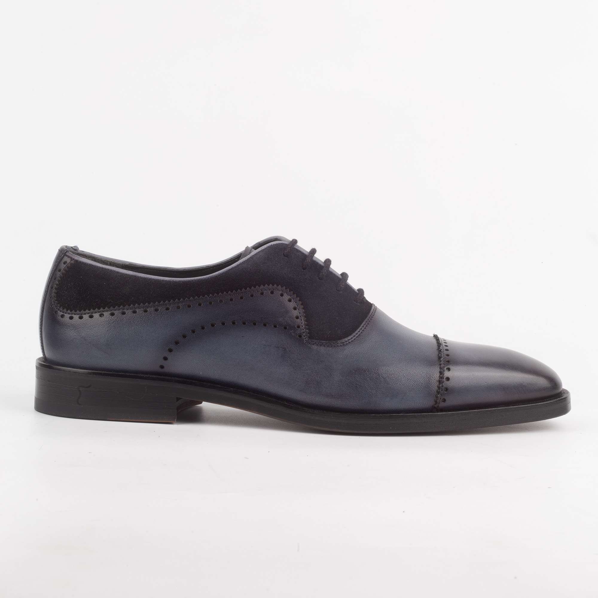 Elegant Blue Brogue Oxford Shoe for Men - Modern Style with Timeless Appeal(V2-87)