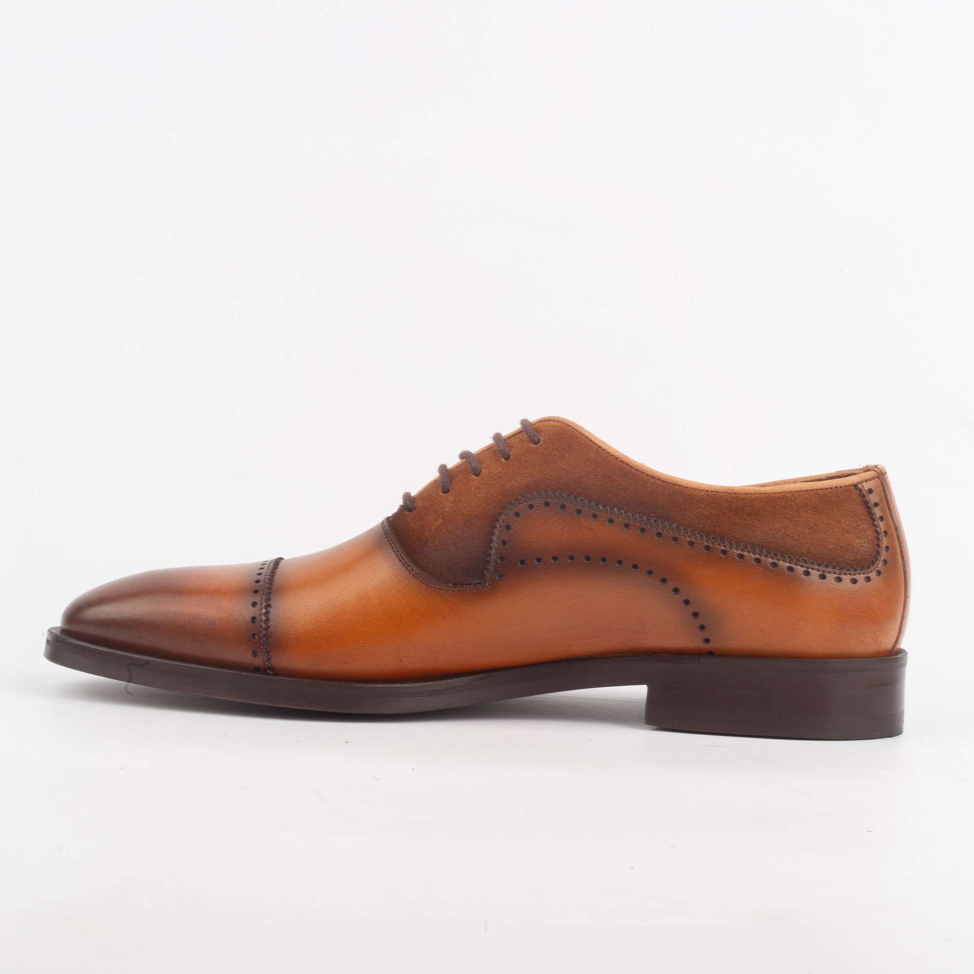 Elegant Tan Brogue Oxford Shoe for Men - Classic Style with Modern Flair(V2-87) - Image 5
