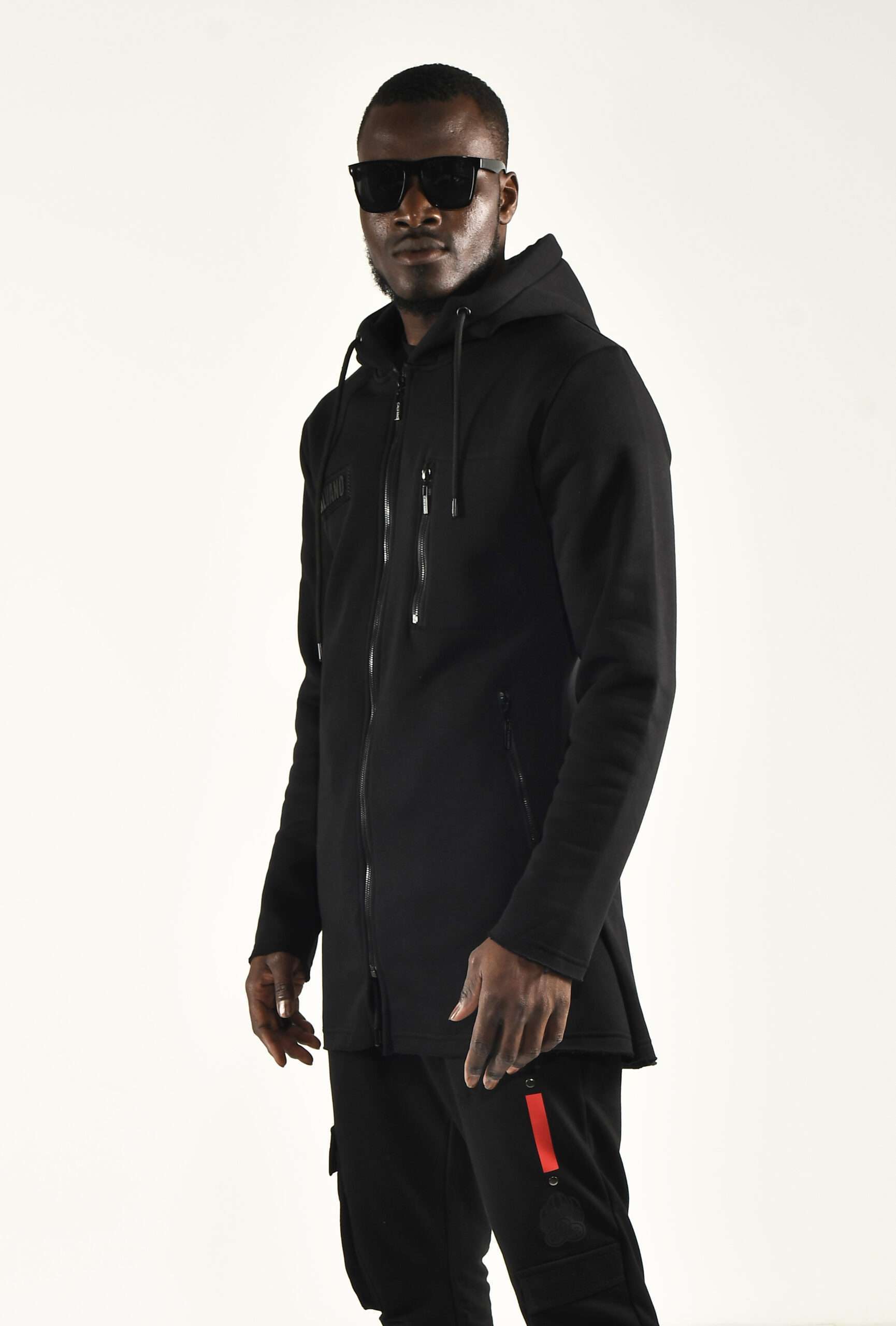 Men's Black Longline Zip Up Hoodie Sleek and Stylish Streetwear Essential - Image 2
