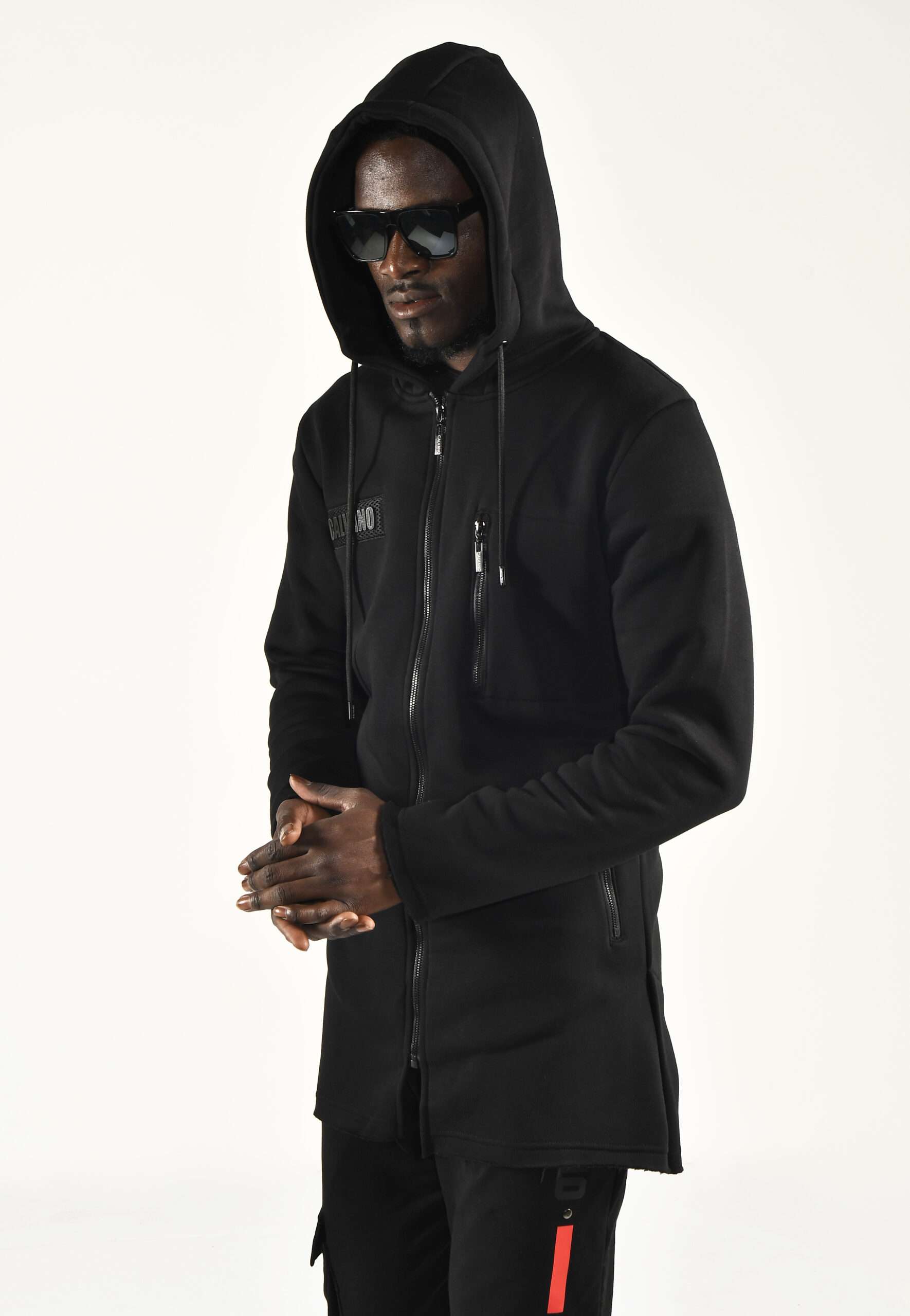Men's Black Longline Zip Up Hoodie Sleek and Stylish Streetwear Essential - Image 4