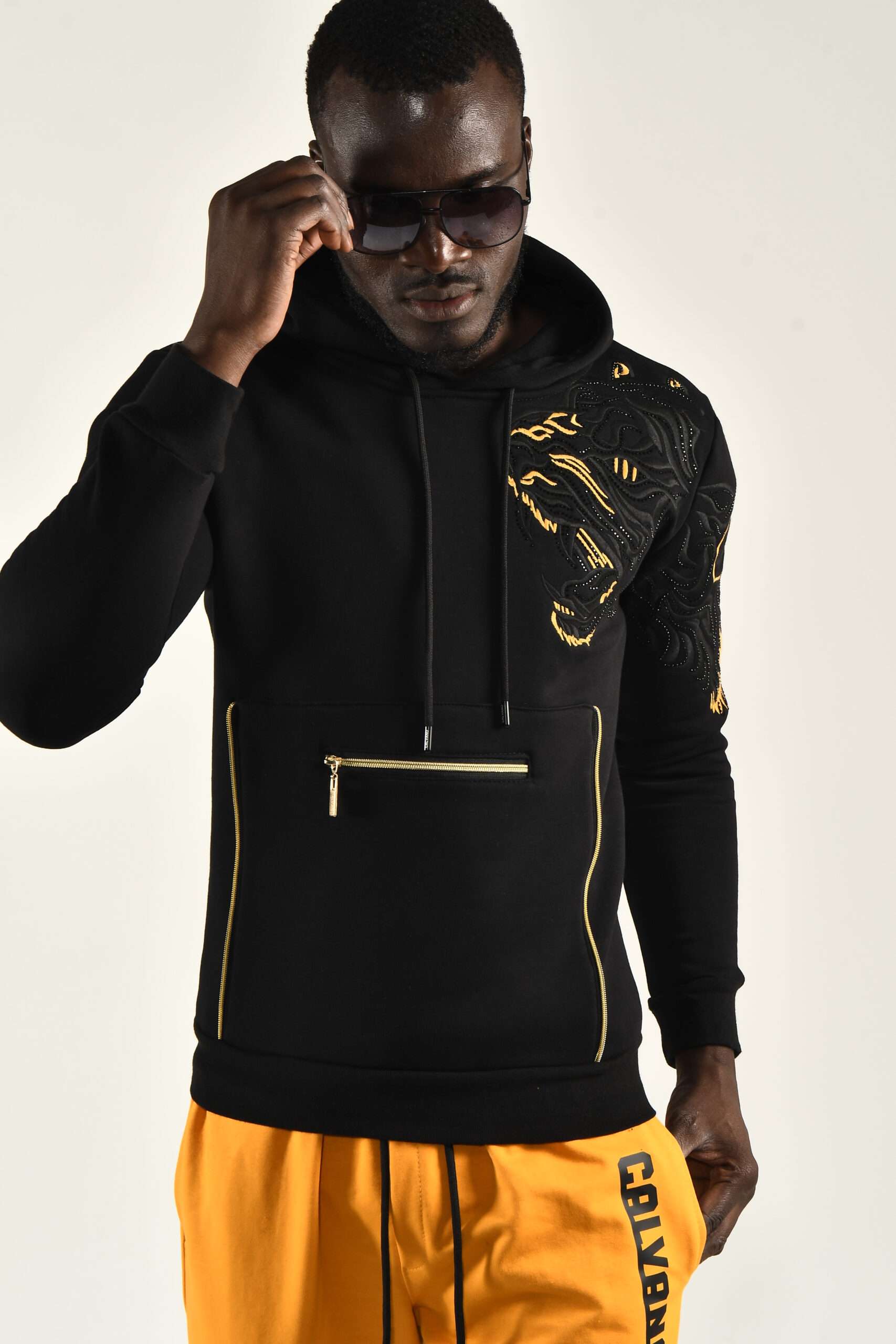 Men's Black Hoodie with Tiger Design Bold Style and Comfort - Image 3