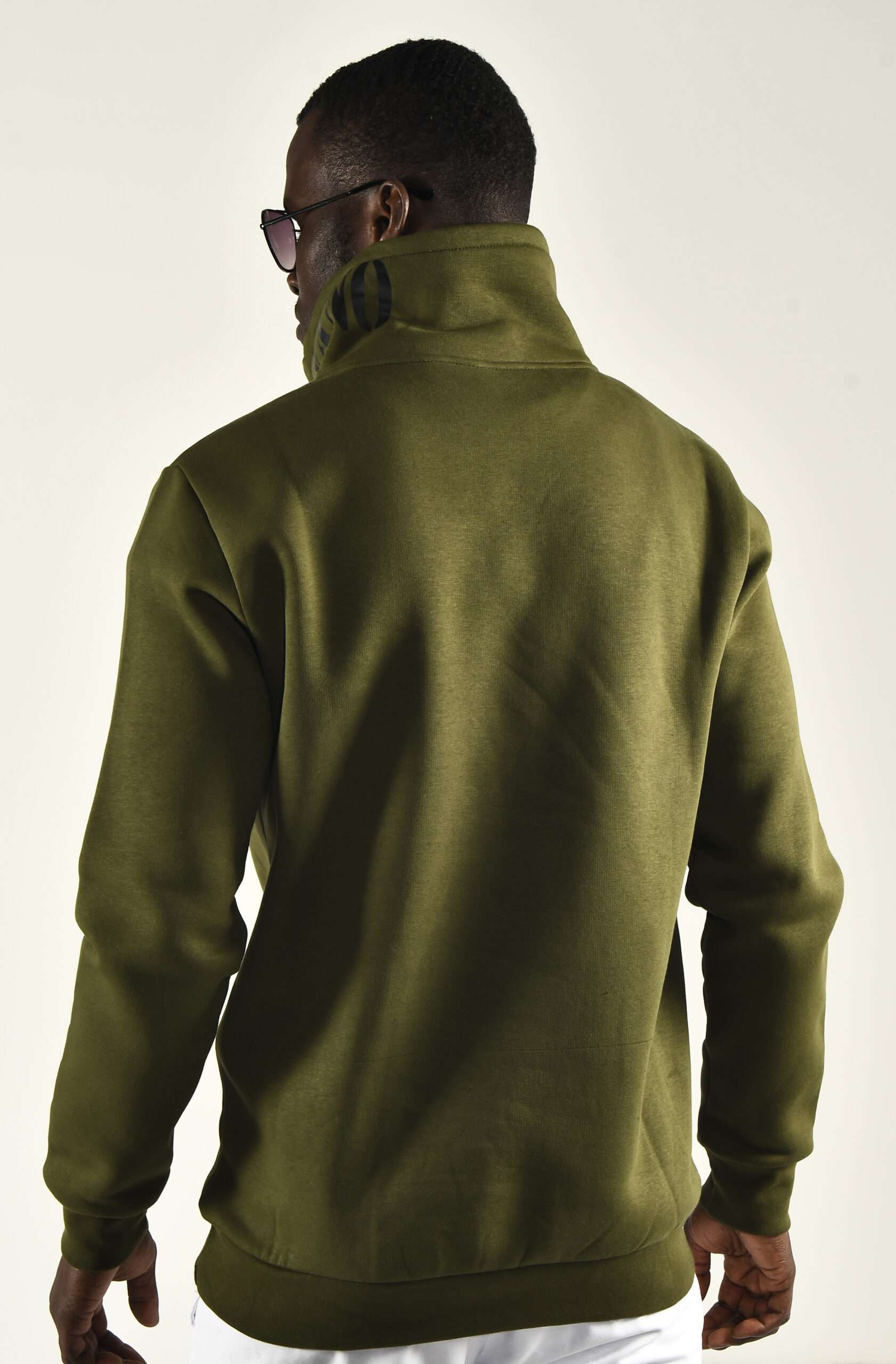Trendy Men's Olive Green Track Top with High Collar Stylish and Functional Outerwear - Image 5