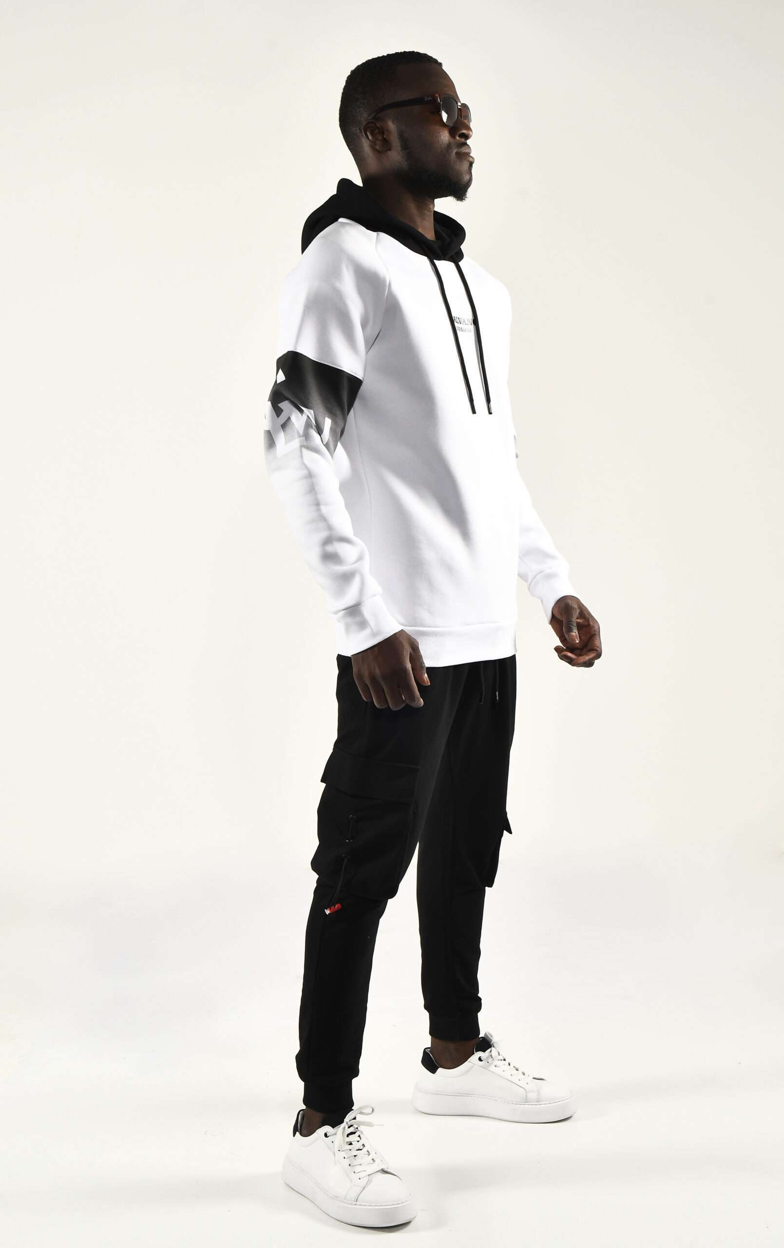 Modern Men's White Hoodie with Black Accents Stylish and Comfortable - Image 2