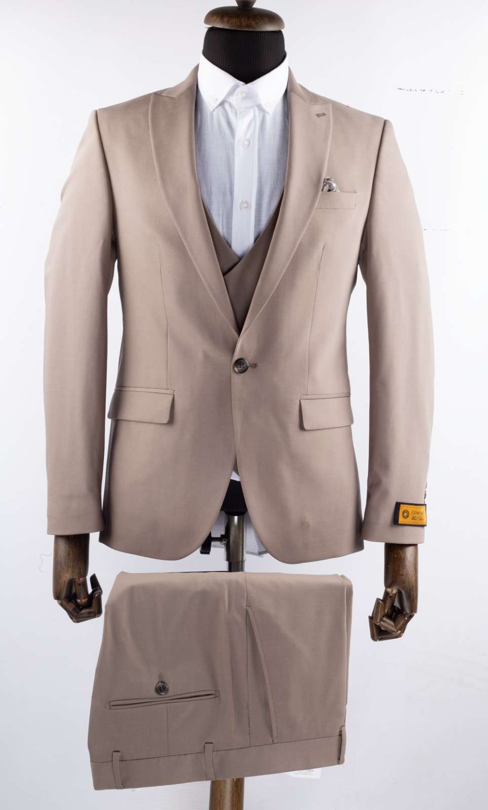Elegant Men's Beige Three Piece Suit for Weddings and Formal Events