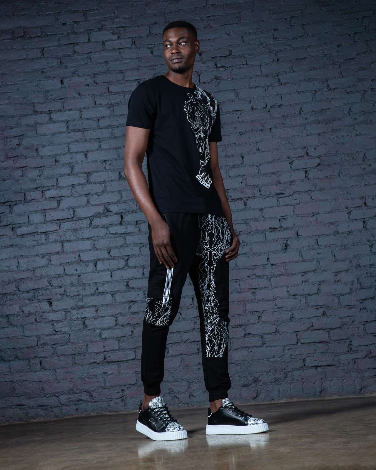 Calvano Men's Athletic Jogger Pants with Geometric Print Stylish and Comfortable Track Pants - Image 3