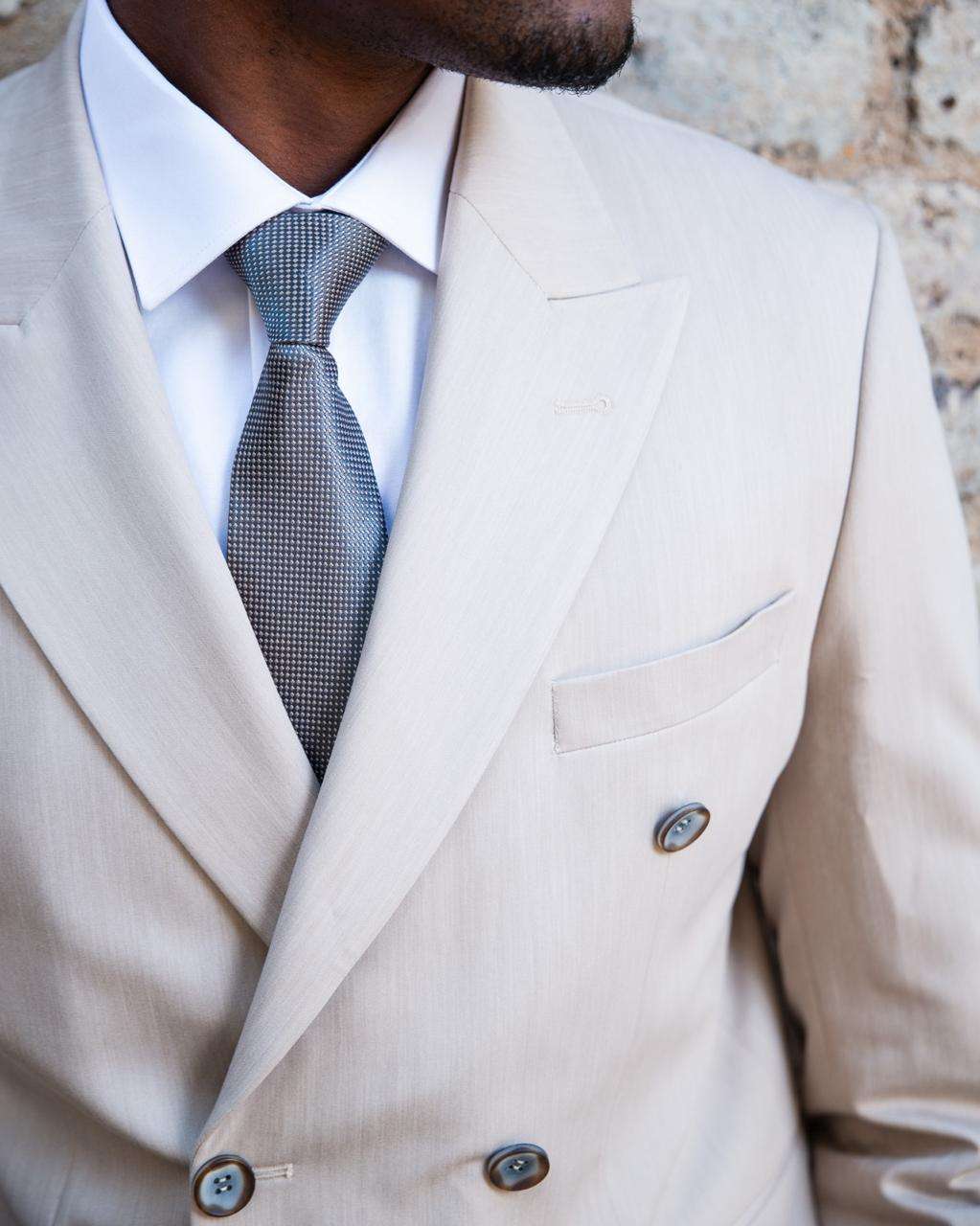 Beige Men's Double-Breasted Suit The Ultimate Style for Modern Elegance - Image 3