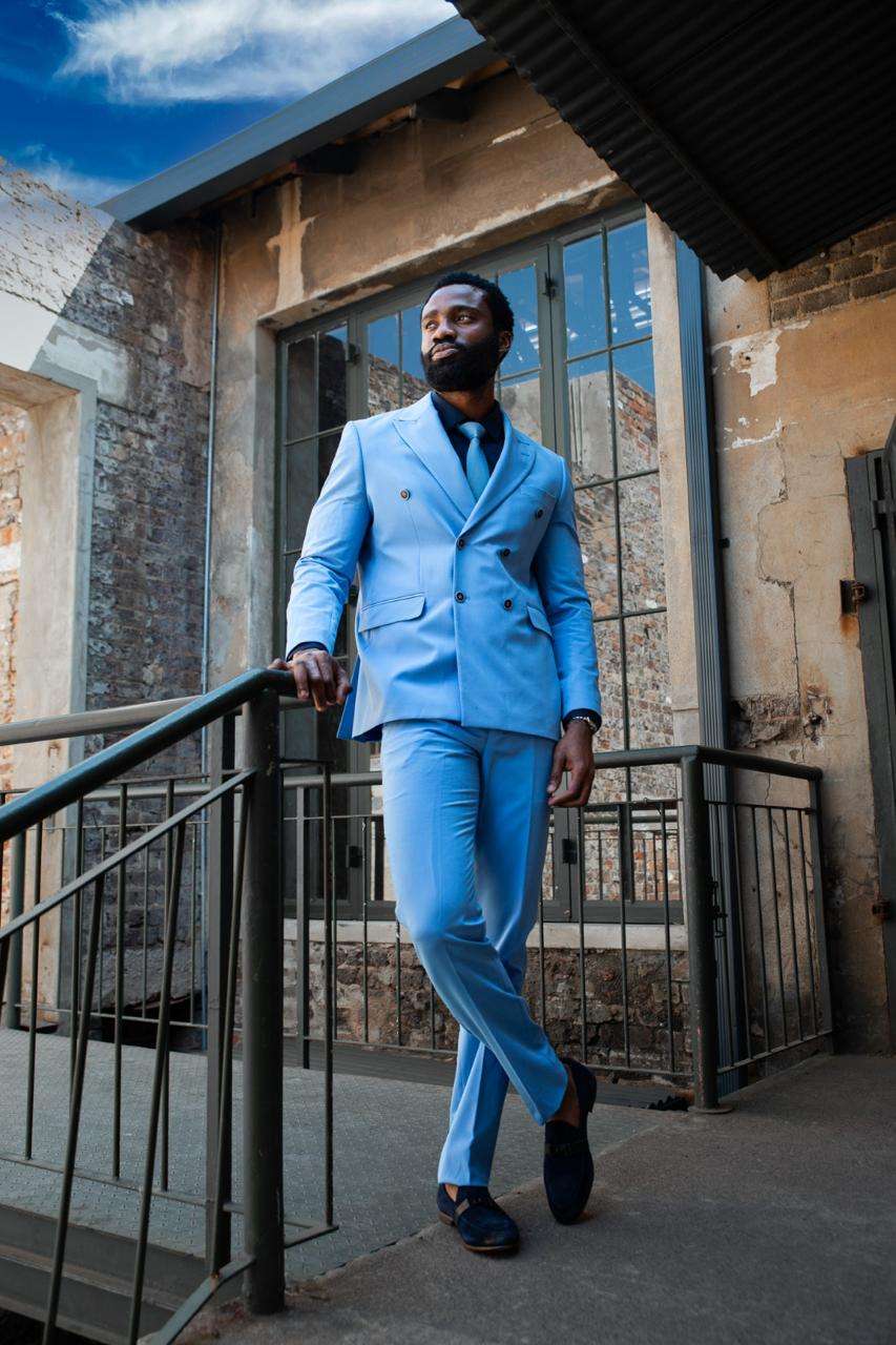 Light Blue Double Breasted Suit for Men Elevate Your Formal Look with Timeless Elegance